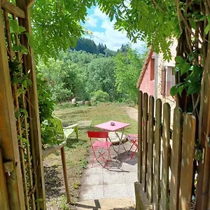 Hébergement de vacances Un Bout Du Sud, Châtel-Montagne